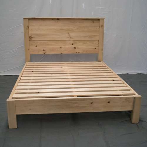 Farmhouse platform bed frame discount